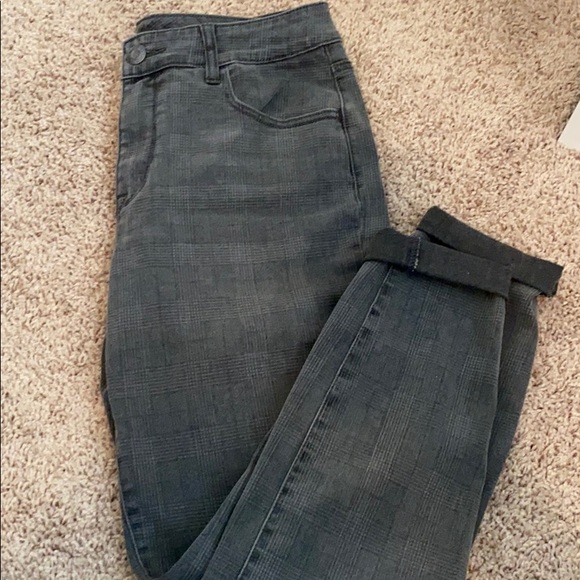 Maurices High Rise Jeggings - Picture 3 of 5